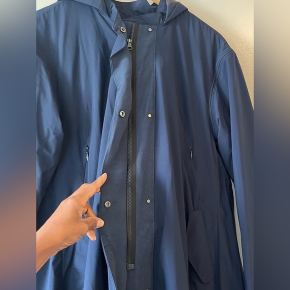 Lululemon Swing Trench True Navy 6 Water And Wind Resistant Glyde Lightweight - Picture 9 of 16